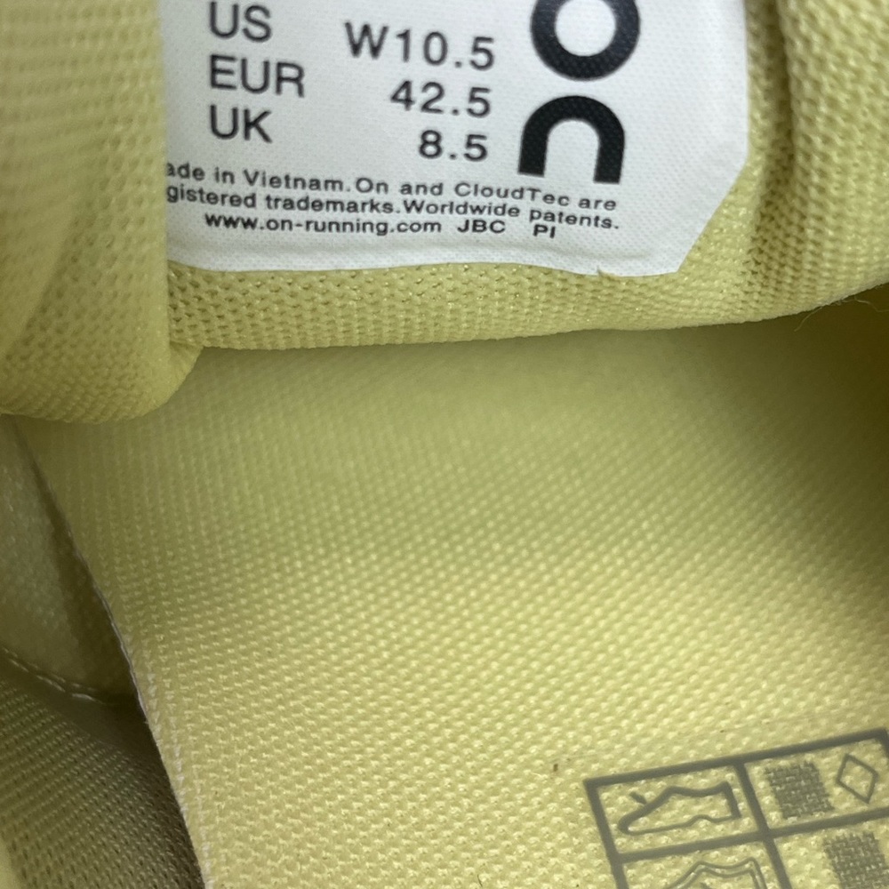 On Cloud X Women’s Size 10.5 Running Shoes Glade Citron Yellow Helion Training - Picture 11 of 16
